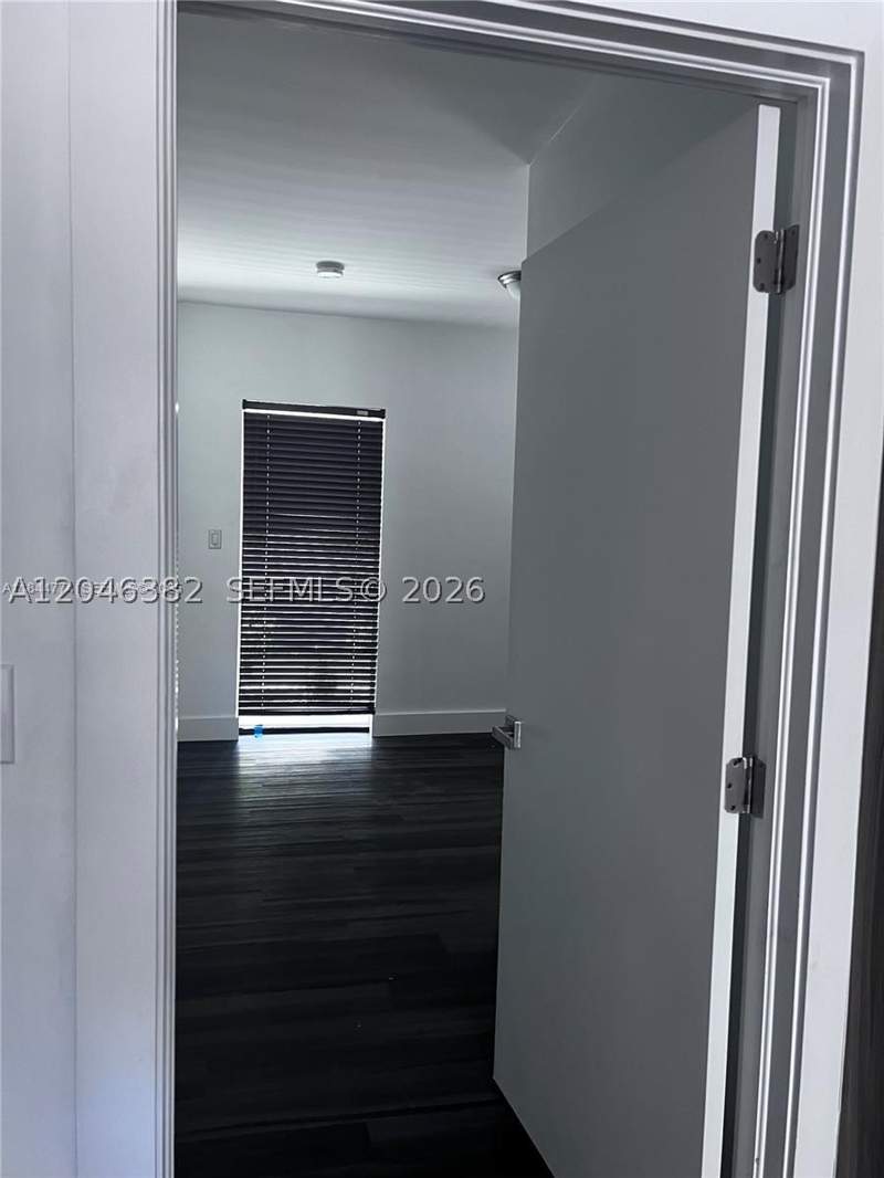 1 bedroom Condominium at 557 Michigan Ave 115, 551/557 Michigan Condo, Miami Beach — photo 3