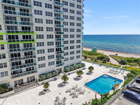 6917 Collins Ave 605, Miami Beach FL - photo 7 of 34