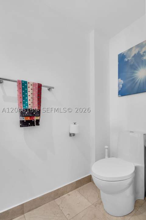 6917 Collins Ave 404, Miami Beach FL - photo 17 of 40