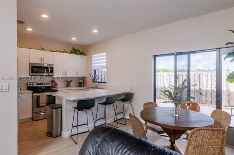 10079 SW 228 10079, Miami FL - photo 11 of 58