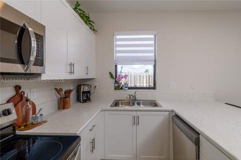 10079 SW 228 10079, Miami FL - photo 21 of 58