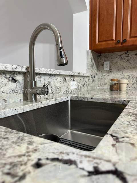 2920 SE 12th Rd 203-30, Homestead FL - photo 12 of 23
