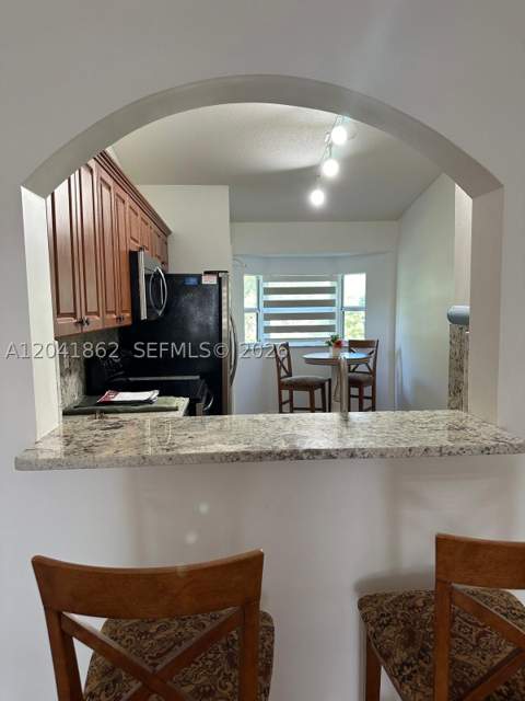 2920 SE 12th Rd 203-30, Homestead FL - photo 9 of 23