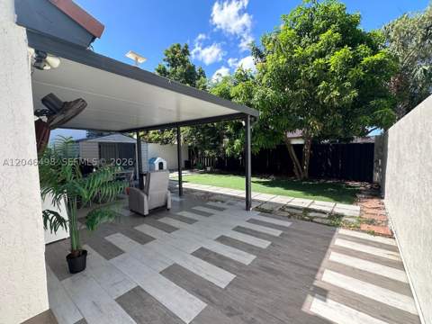 6633 NW 178th Ter, Hialeah FL - photo 12 of 45