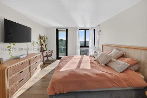 9800 W Bay Harbor Dr 503, Bay Harbor Islands FL - photo 14 of 40