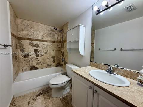 7800 Collins Ave 407, Miami Beach FL - photo 17 of 21