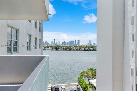 5 Island Ave 6A, Miami Beach FL - photo 6 of 23