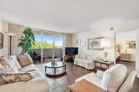 5 Island Ave 6A, Miami Beach FL - photo 8 of 23