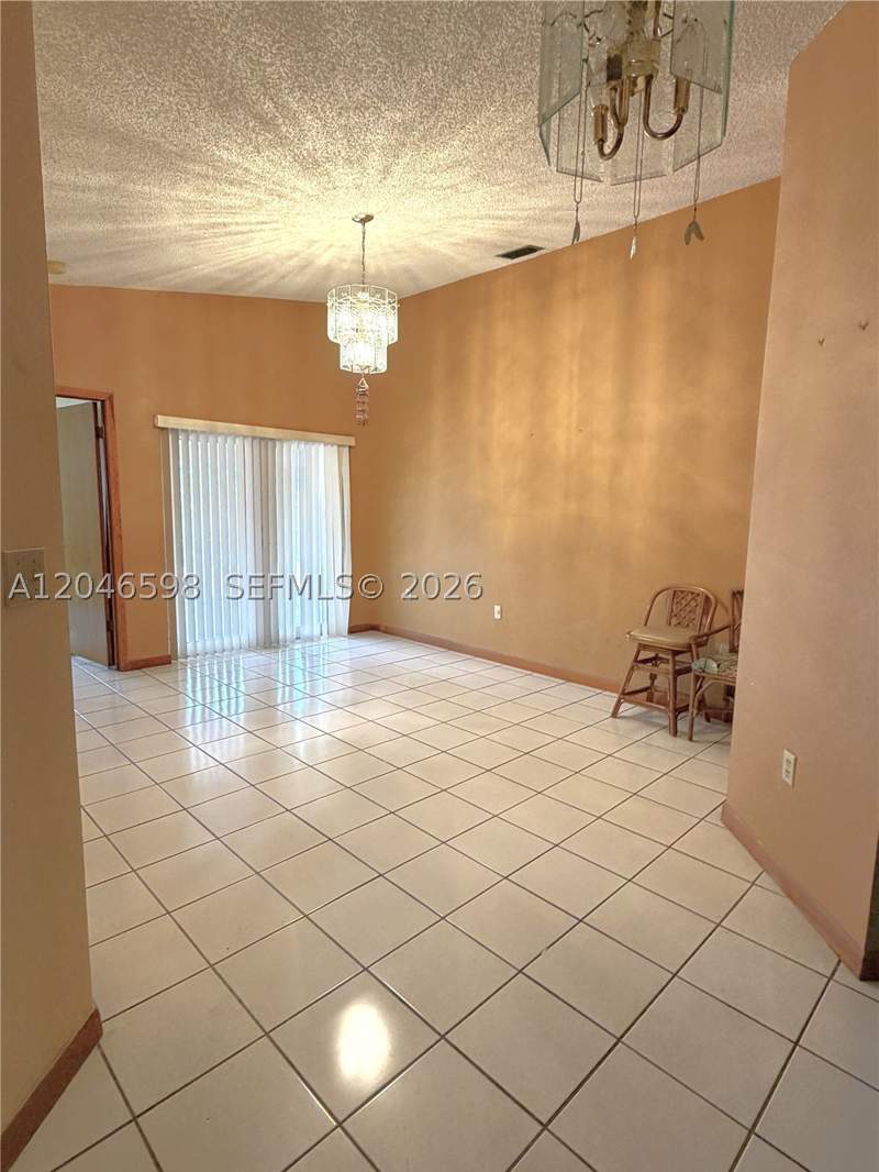 3 bedroom SingleFamilyResidence at 14225 SW 55th St, Bird Lakes South Sec 2, Miami — photo 4