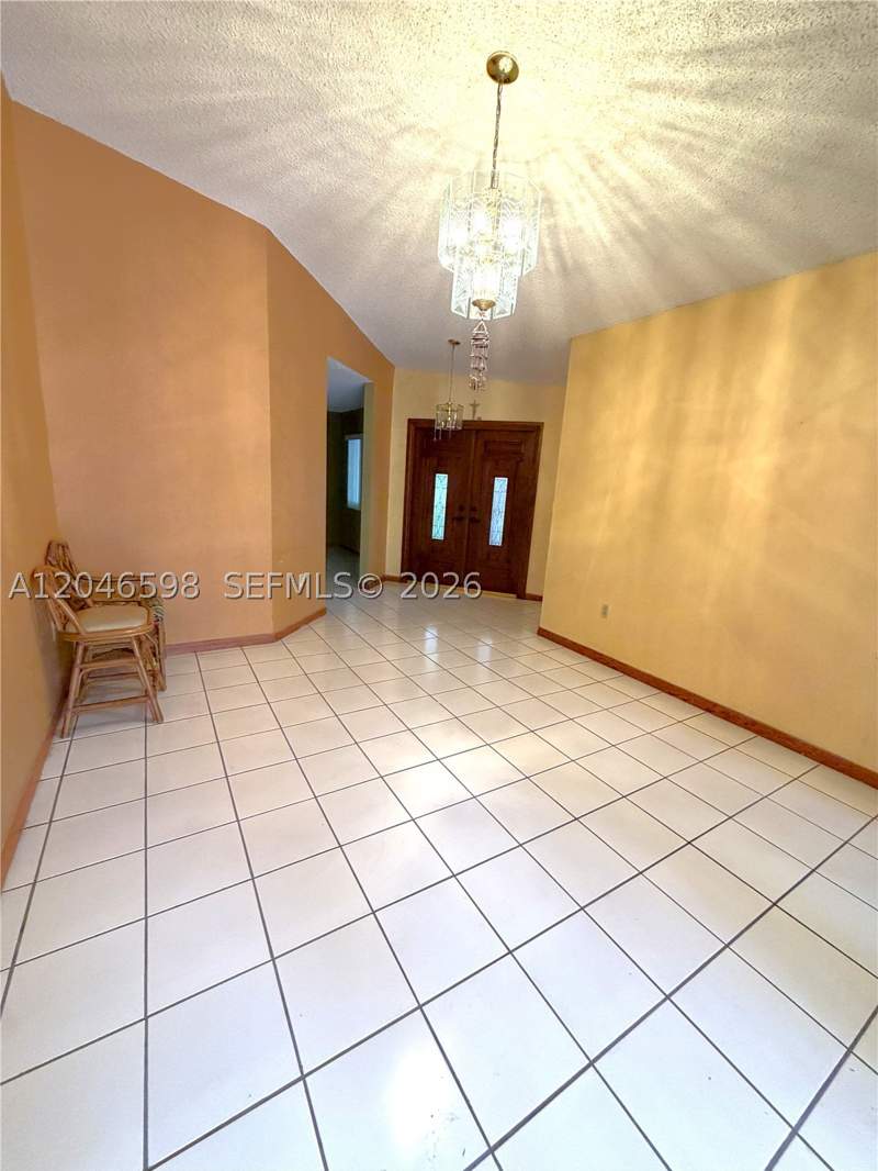 3 bedroom SingleFamilyResidence at 14225 SW 55th St, Bird Lakes South Sec 2, Miami — photo 5
