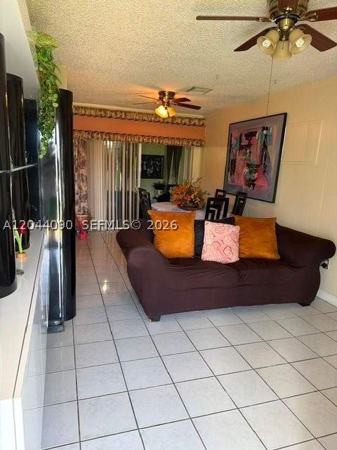 11832 SW 185th Ter, Miami FL - photo 7 of 13