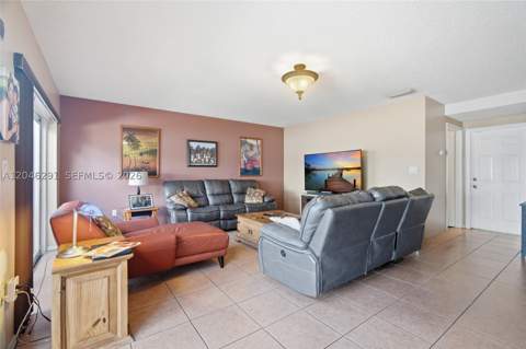 14110 SW 122nd Ct, Miami FL - photo 15 of 49