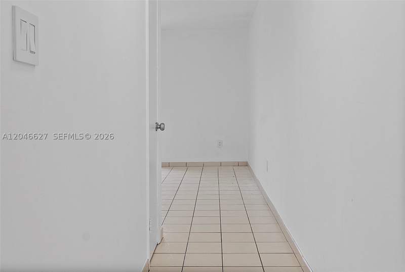 2 bedroom Townhouse at 10112 SW 23rd St, Coral Haven Sec Two, Miami — photo 5