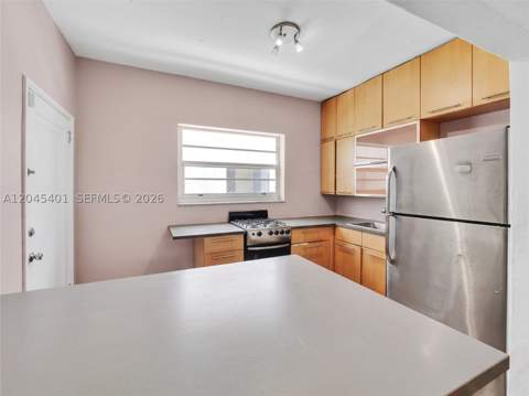 1559 Meridian Ave 108, Miami Beach FL - photo 10 of 30