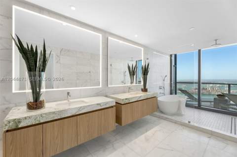 501 West Ave 4102, Miami Beach FL - photo 13 of 31