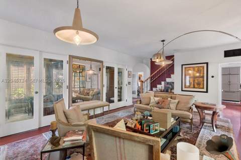 8276 E Dixie Hwy, Miami FL - photo 16 of 48