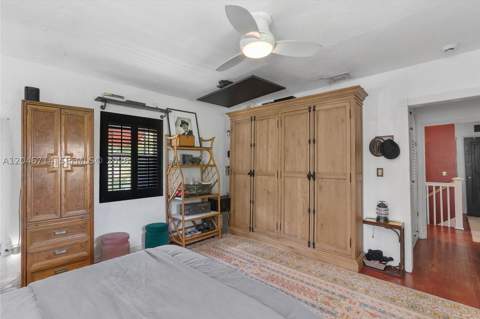 8276 E Dixie Hwy, Miami FL - photo 18 of 48