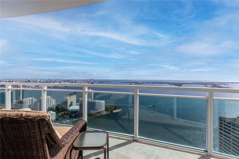 2 bedroom Condominium at 950 Brickell Bay Dr 5011, The Plaza 851 Brickell Co, Miami — photo 2