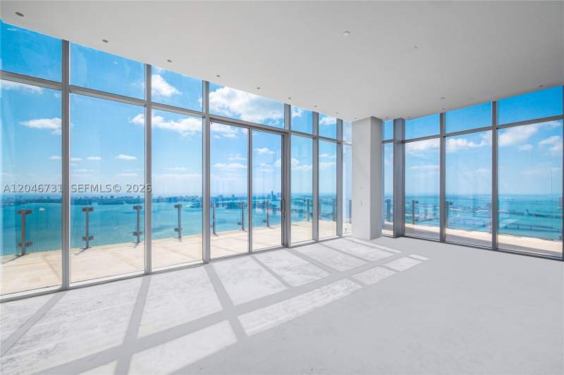 5 bedroom Condominium at 700 NE 26th Ter Ph-02, Escottonia Park, Miami — photo 4