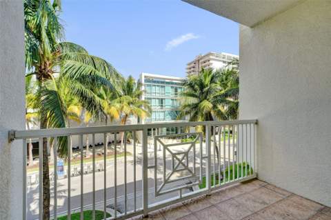9172 Collins Avenue 302, Surfside FL - photo 18 of 30