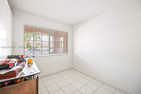 7817 W 36th Ave 101, Hialeah FL - photo 16 of 28