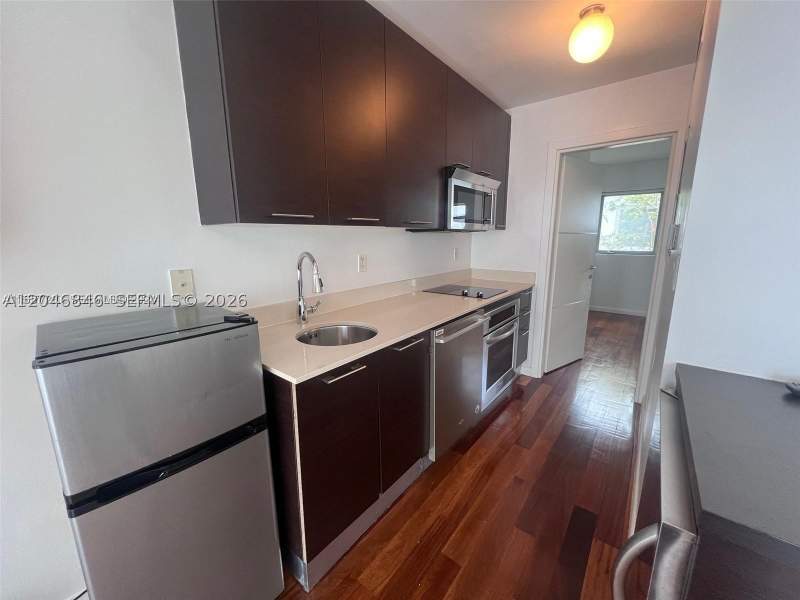 1 bedroom Condominium at 1550 Pennsylvania Ave 126, Etruria Condo, Miami Beach — photo 3