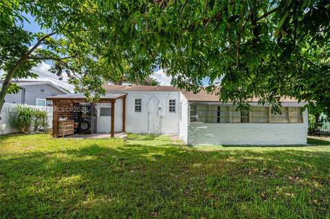 2371 NW 85th St, Miami FL - photo 18 of 31