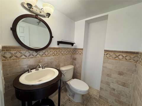 1345 West Ave 202, Miami Beach FL - photo 6 of 45
