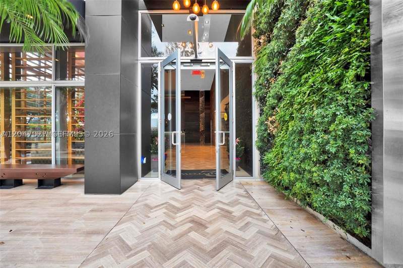 3 bedroom Condominium at 3470 E Coast Ave H0904, Two Midtown Miami Condo, Miami — photo 3