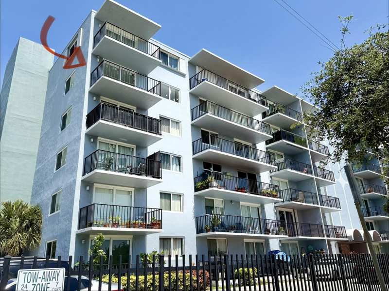 1 bedroom Condominium at 12500 NE 15th Avenue 516, Three Horizons East Condo, North Miami — photo 1