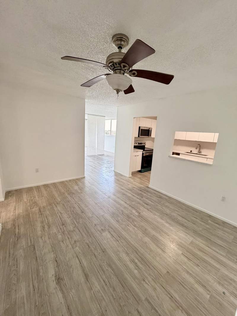 1 bedroom Condominium at 12500 NE 15th Avenue 516, Three Horizons East Condo, North Miami — photo 3