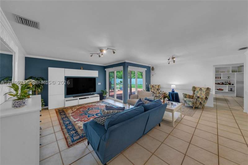 4 bedroom SingleFamilyResidence at 14630 SW 147th Ct, COUNTRY WALK SEC 3, Miami — photo 2