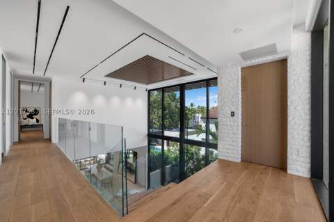 3045 N Bay Rd, Miami Beach FL - photo 21 of 47