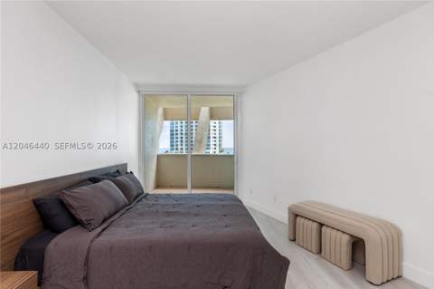 300 S Pointe Dr 907, Miami Beach FL - photo 22 of 82