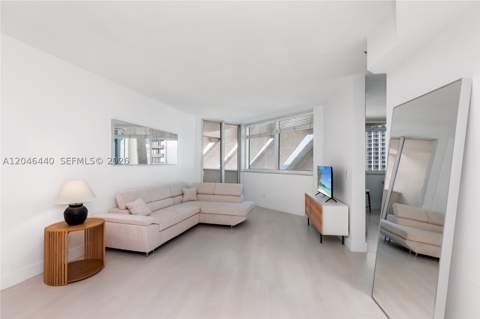 300 S Pointe Dr 907, Miami Beach FL - photo 7 of 82