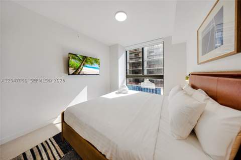 11 NE 6th St 2903, Miami FL - photo 16 of 37