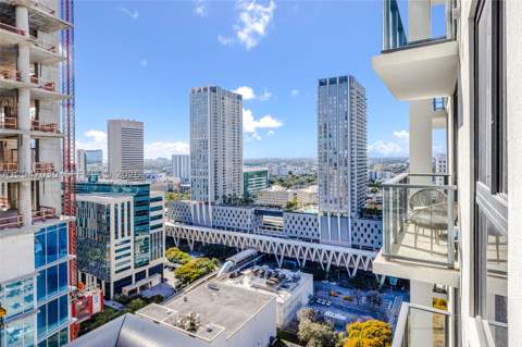 11 NE 6th St 2903, Miami FL - photo 21 of 37