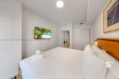 11 NE 6th St 2307, Miami FL - photo 22 of 44