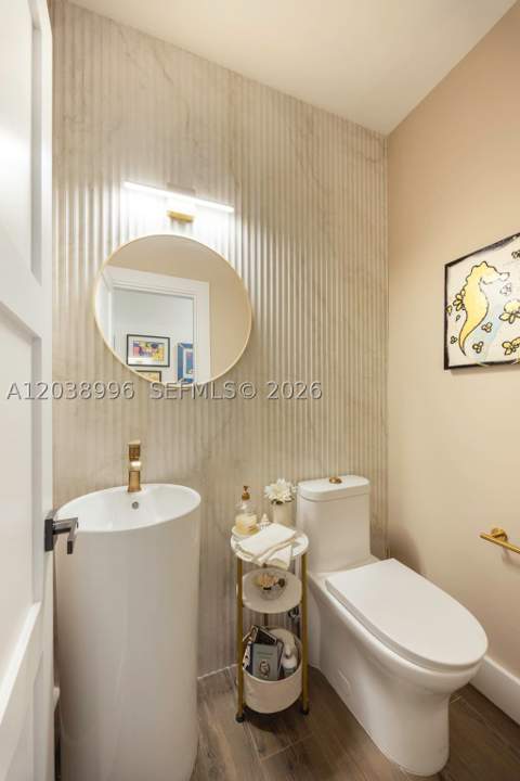 3303 Halissee St, Coconut Grove FL - photo 13 of 37