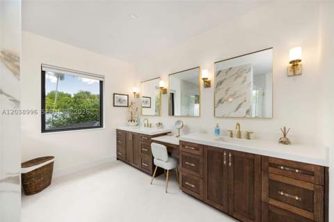 3303 Halissee St, Coconut Grove FL - photo 7 of 37