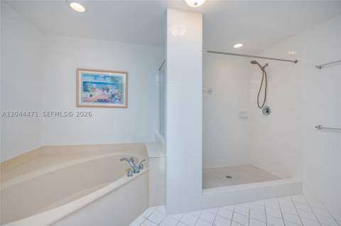 10750 NW 66th St 312, Doral FL - photo 11 of 48