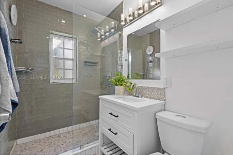 794 NW 45th St, Miami FL - photo 10 of 14