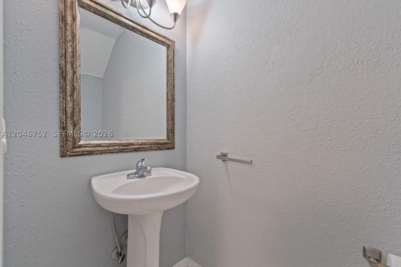 3 bedroom Condominium at 3539 W 76th St 6, Villas Canarias Condo, Hialeah — photo 5
