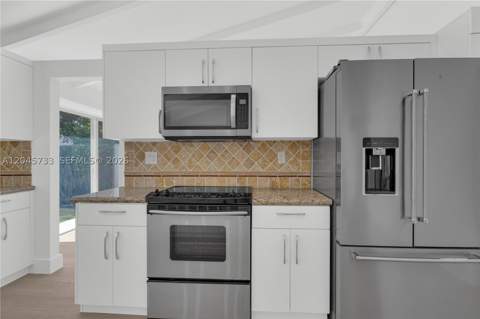 9833 SW 133rd Pl, Miami FL - photo 18 of 40