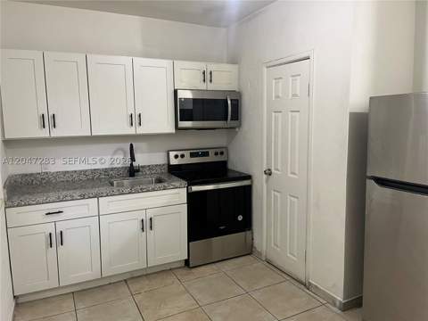 733 NW 4th Ave, Miami FL - photo 13 of 14