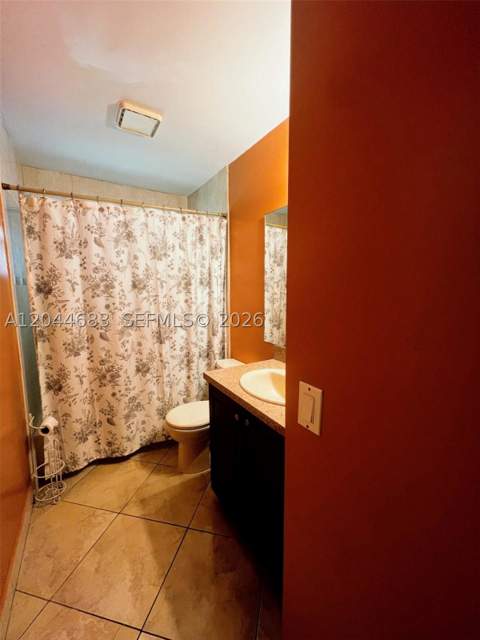 26080 SW 132nd Pl, Homestead FL - photo 10 of 17