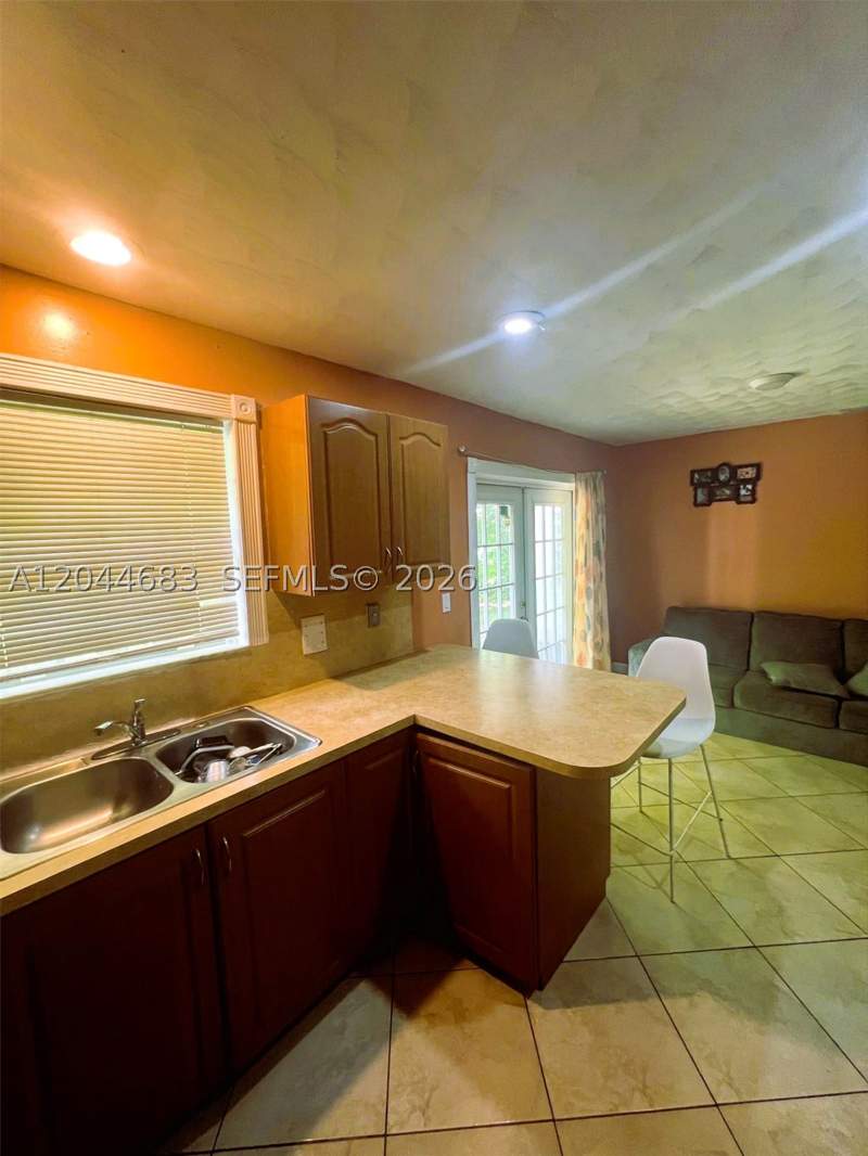 3 bedroom SingleFamilyResidence at 26080 SW 132nd Pl, Meadow Wood Manor Sec 7, Homestead — photo 5