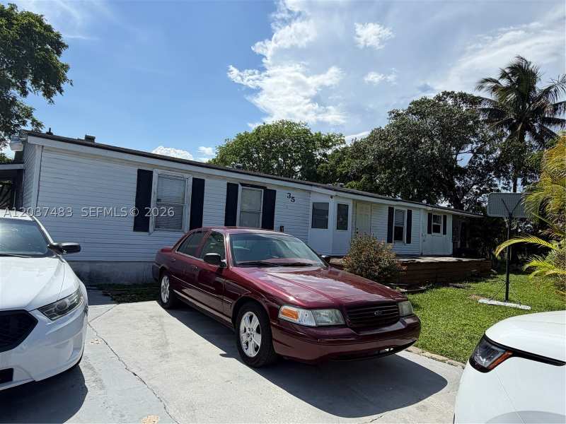 4 bedroom MobileHome at 19800 SW 180th Ave Lot 35, Americana Village Condo, Miami — photo 1