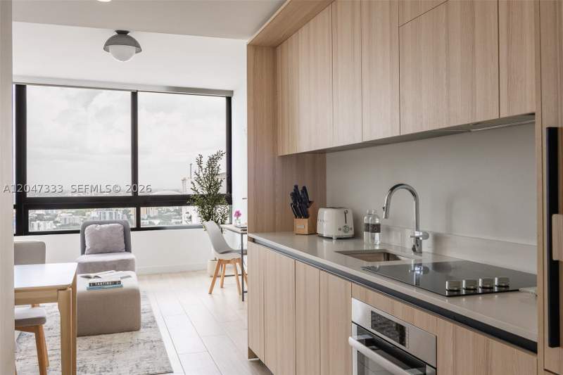 2 bedroom Condominium at 225 N Miami Ave 3412, District 225, Miami — photo 4