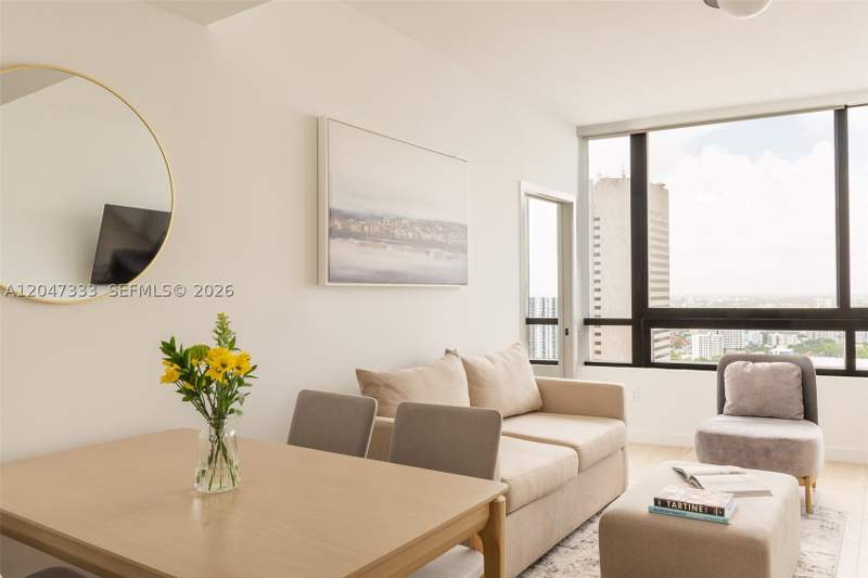 2 bedroom Condominium at 225 N Miami Ave 3412, District 225, Miami — photo 5